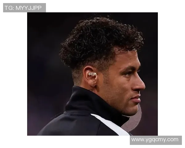 足球颜值天王排名第一的明星，他的外貌和球技引爆全球粉丝热潮